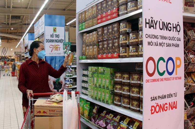 Màn hình lớn của thiết bị giám sát nhịp tim RoHS ce của OEM tốt nhất Gọi  vòng đeo tay thông minh cho nữ giới - Trung Quốc Đồng hồ thông minh